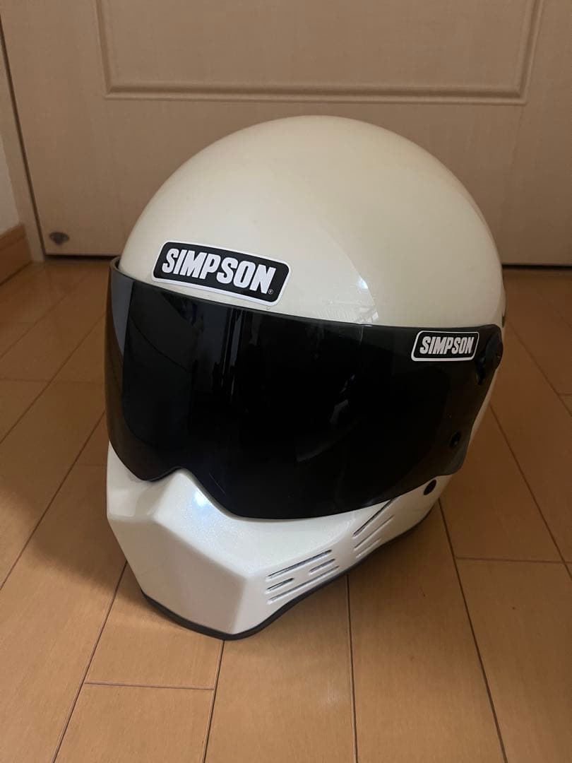 キキ3回だけ使用 希少限定カラーSIMSONロゴ入M10アイボリー SIMPSON M10 RUSTY GOLD | SIMPSON HELMET シンプソンヘルメット日本