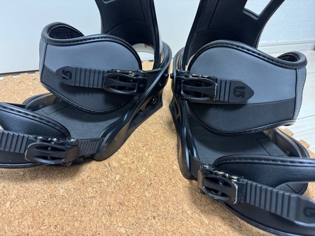 BURTON FREESTYLE ReFlex & MISSION EST M