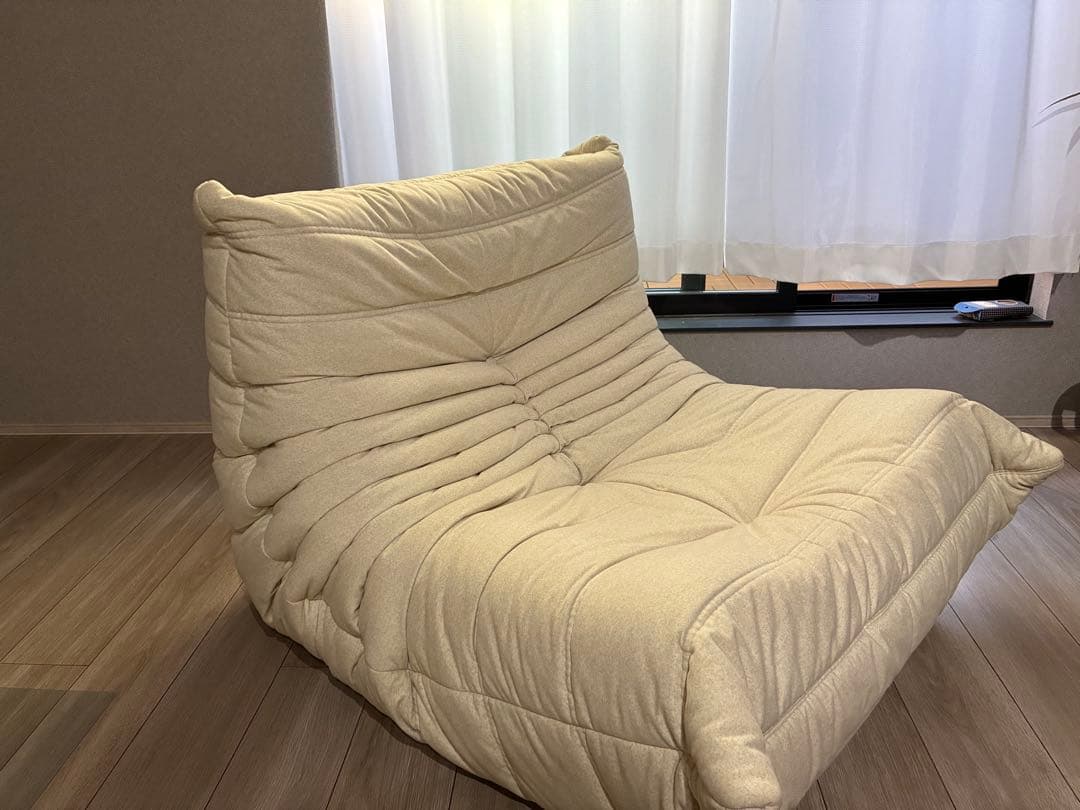 きょん:【正規品】リーンロゼトーゴ 1Pソファ50周年記念アイボリー リーンロゼ トーゴ 1p ソファー 50周年 - メルカリ