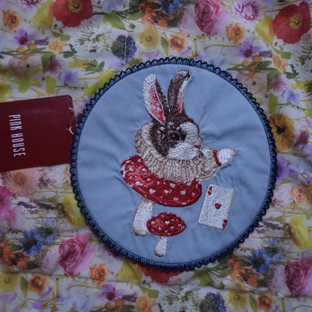 ピンクハウス　ハロウィーン ワンダーランド　ワッペンブローチ　キノコとうさぎ ハロウィーンワンダーランドワッペン使いスカート｜ピンクハウス