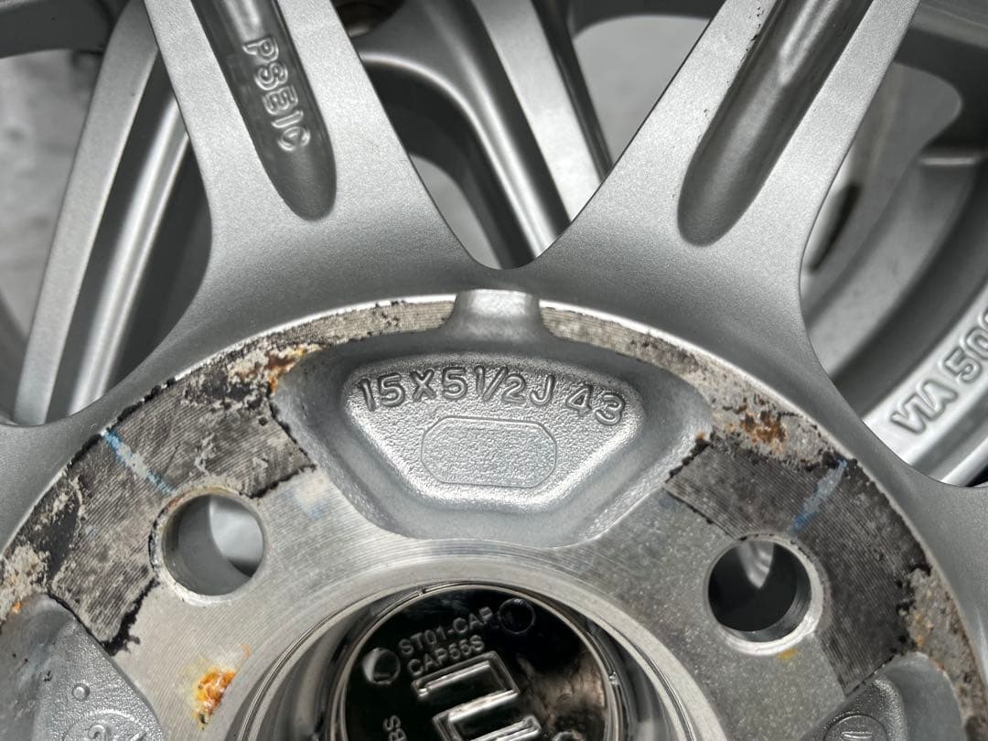 15インチ　5.5J 4穴　100ピッチ　+43 アルミホイール　4本セット