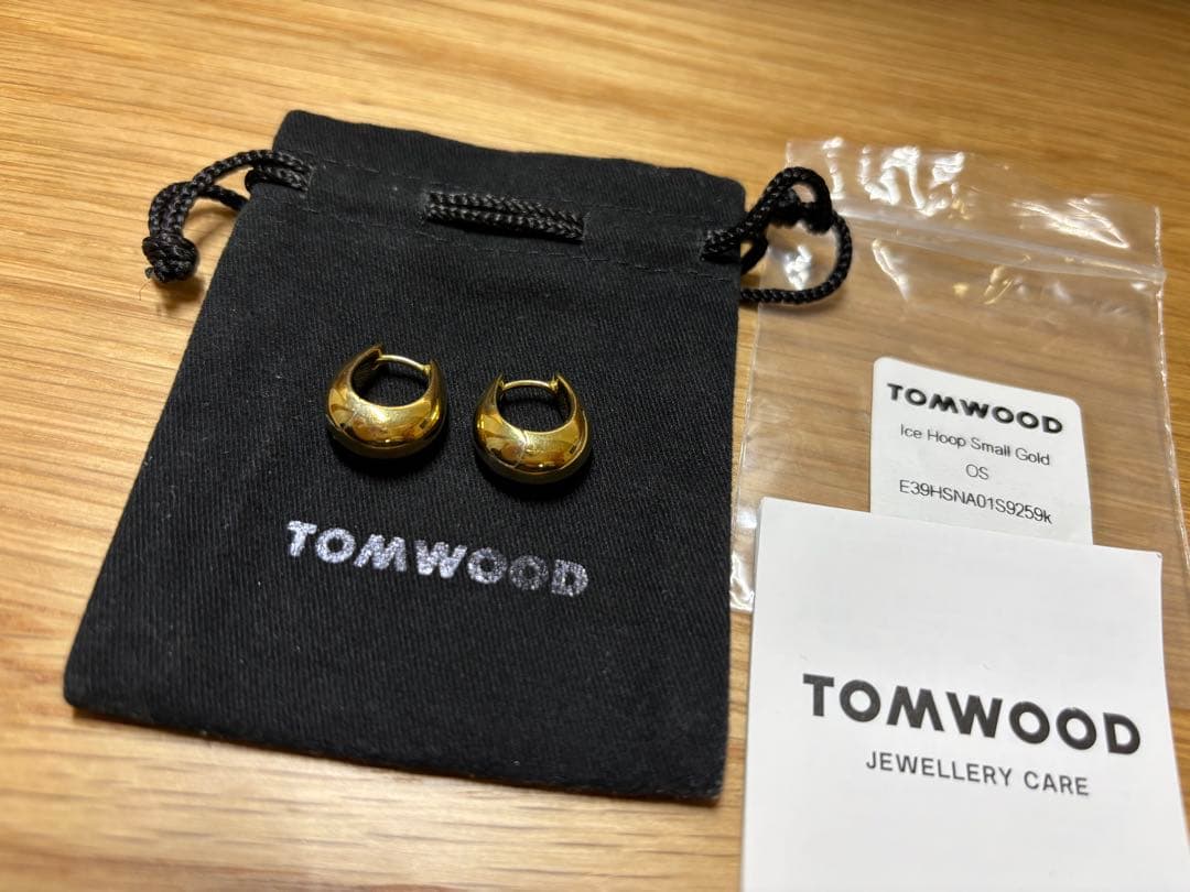 TOM WOOD アイスフープ ピアス スモール ゴールド TOMWOOD - 【残り一点】Ice Hoop Small(GOLD) | ACRMTSM ONLINE STORE