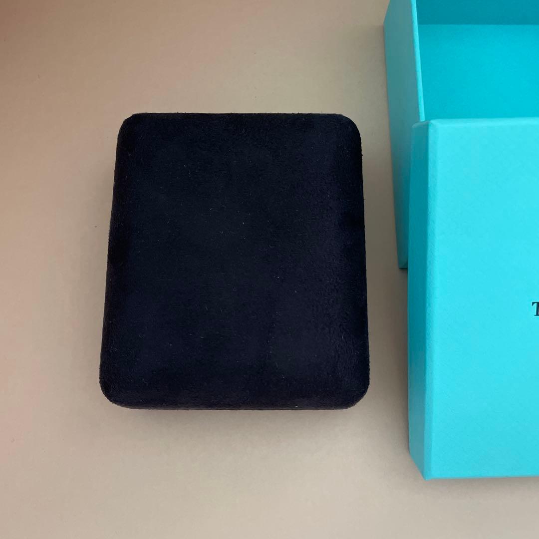 匿名配送／送料込み】ティファニー ネックレス 空箱 ジュエリーケース