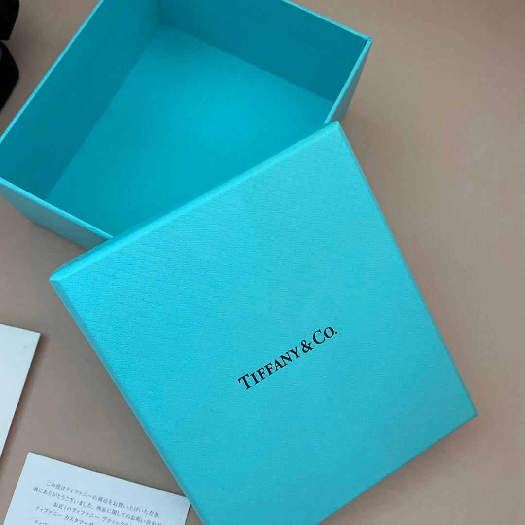 匿名配送／送料込み】ティファニー ネックレス 空箱 ジュエリーケース