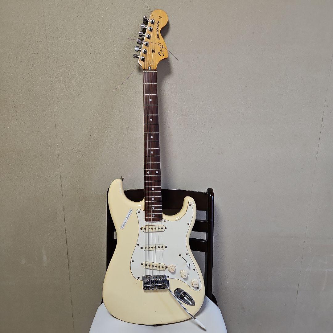 【エレキギター】ストラトキャスター アイボリーです。 エレキギター】ストラトキャスター アイボリーです。 - メルカリ