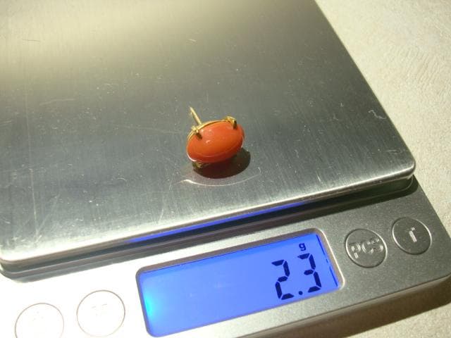 お値引き！K18台 サンゴ タイタック/タイピン - メルカリ