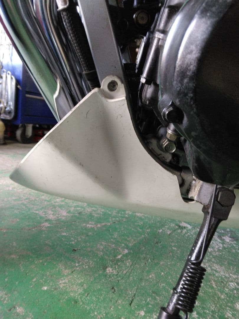 CBR400F純正アンダーカウル - メルカリ