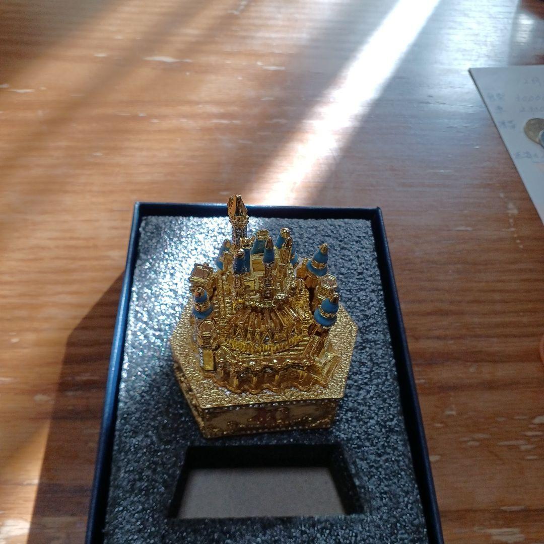 TDR限定】Arribas Brothers 40周年シンデレラ城 小物入れ - メルカリ