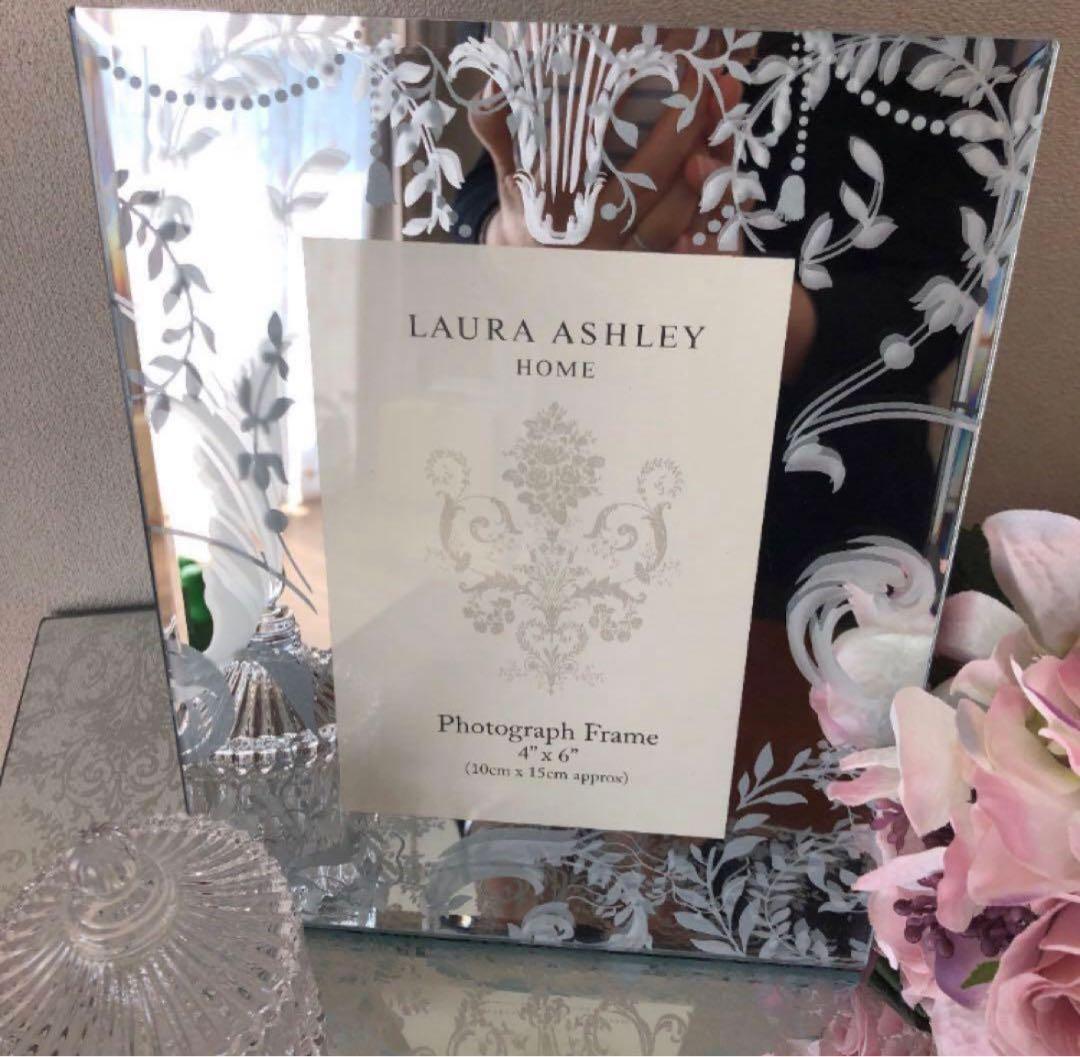 ローラアシュレイ♡ジョゼッテ ミラーフォトフレーム - メルカリ