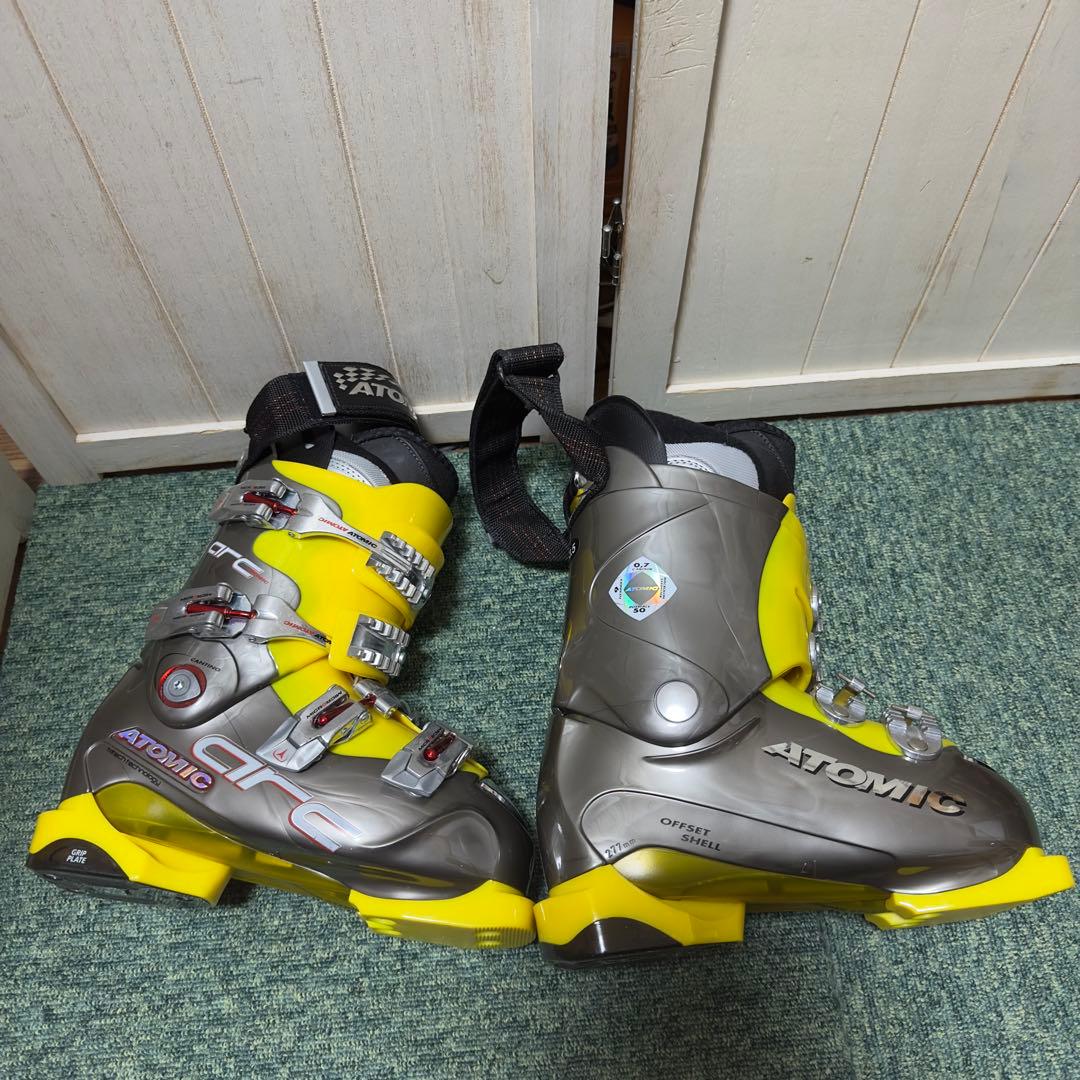 ATOMIC アトミック スキーブーツ 23.5cm