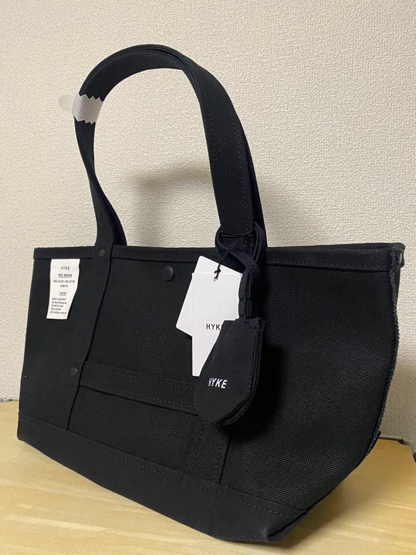 hyke ハイク トートバッグ medium ブラック 2026ss - メルカリ