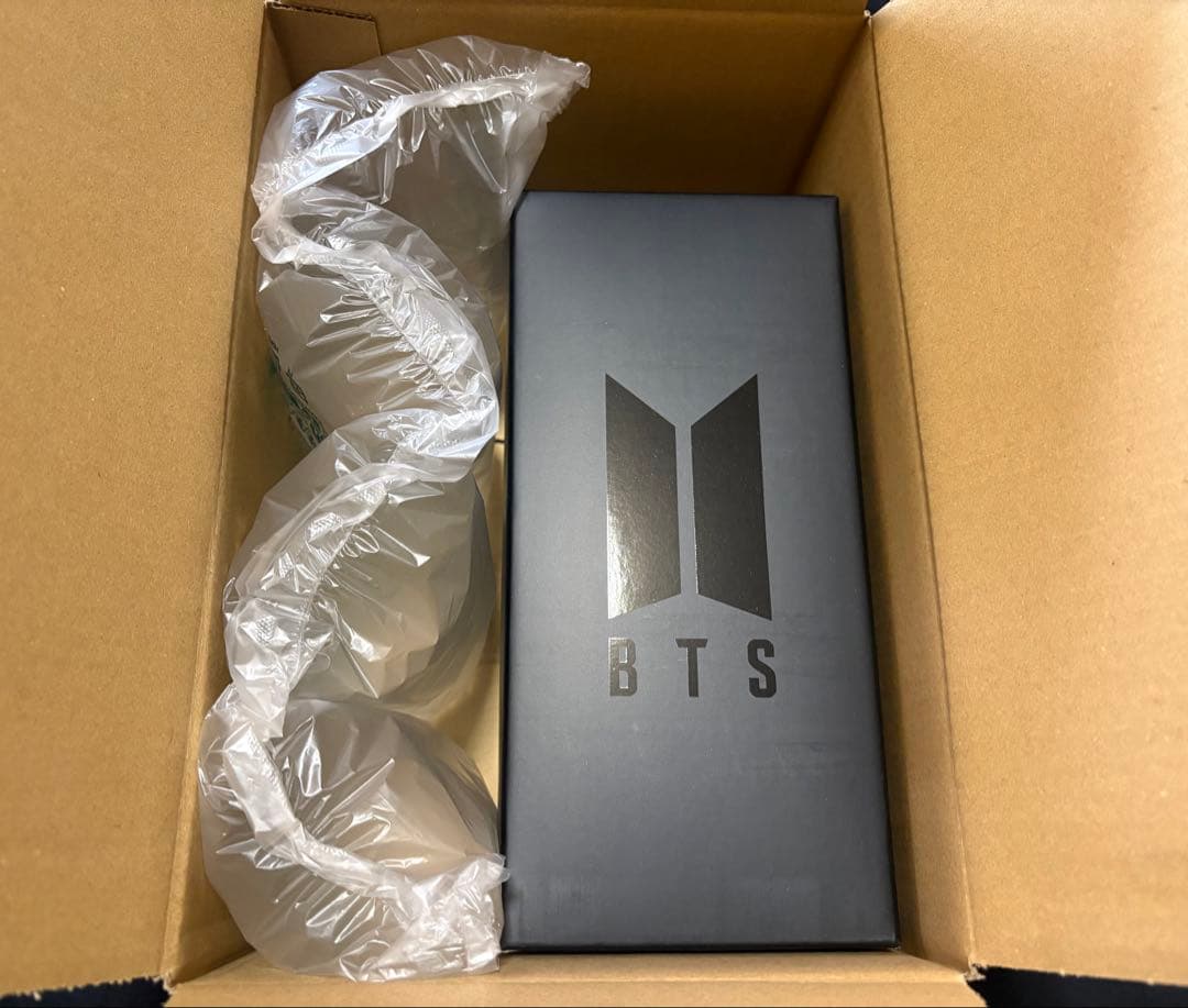 BTS OFFICIAL LIGHT STICK VER.4 アミボム ペンラ - メルカリ