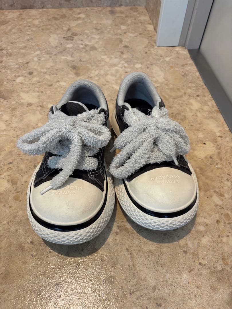 Oldorder スニーカー　ブラック　25.5cm