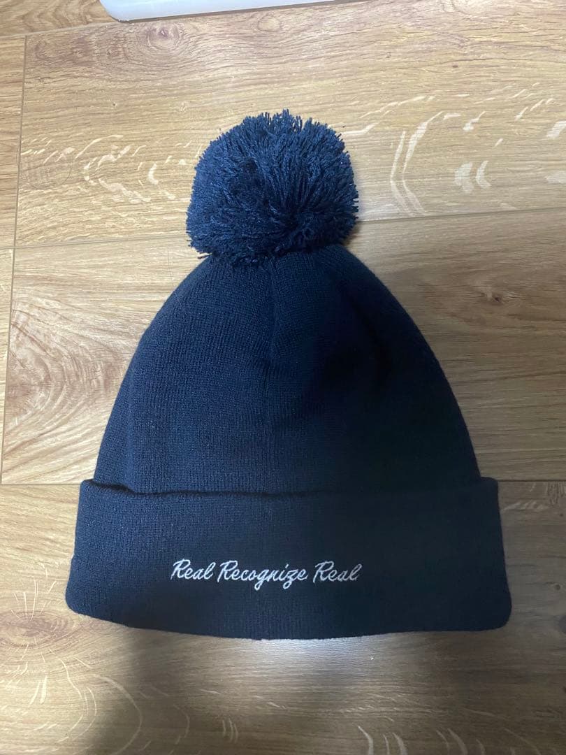 試着のみBOTT NEWERA PON PON BASIC CUFF KNIT - メルカリ