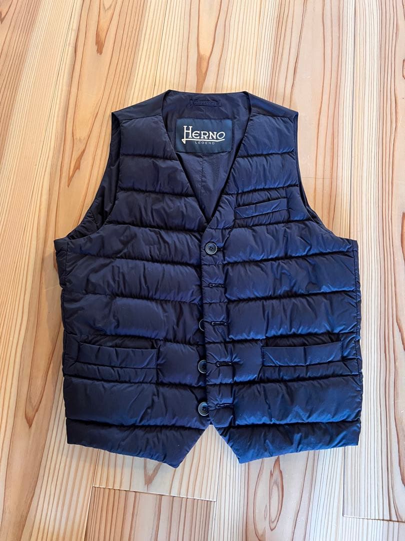 HERNO ヘルノ　ダウンベスト ヘルノ / HERNO / ダウンベスト / ポーラテック / POLAR-TECH / 襟