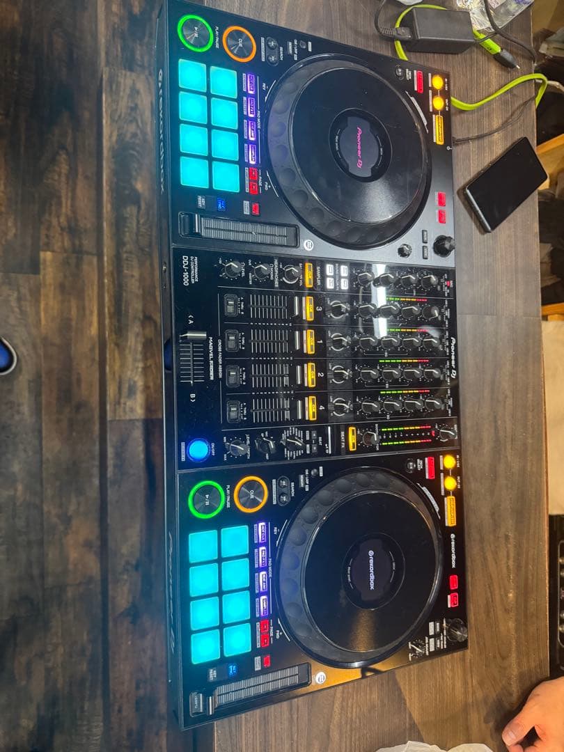 DJ機材 DDJ-1000 Pioneer DJ Pioneer DJ DDJ-1000 DJ Controller with Laptop Stand | Guitar Center