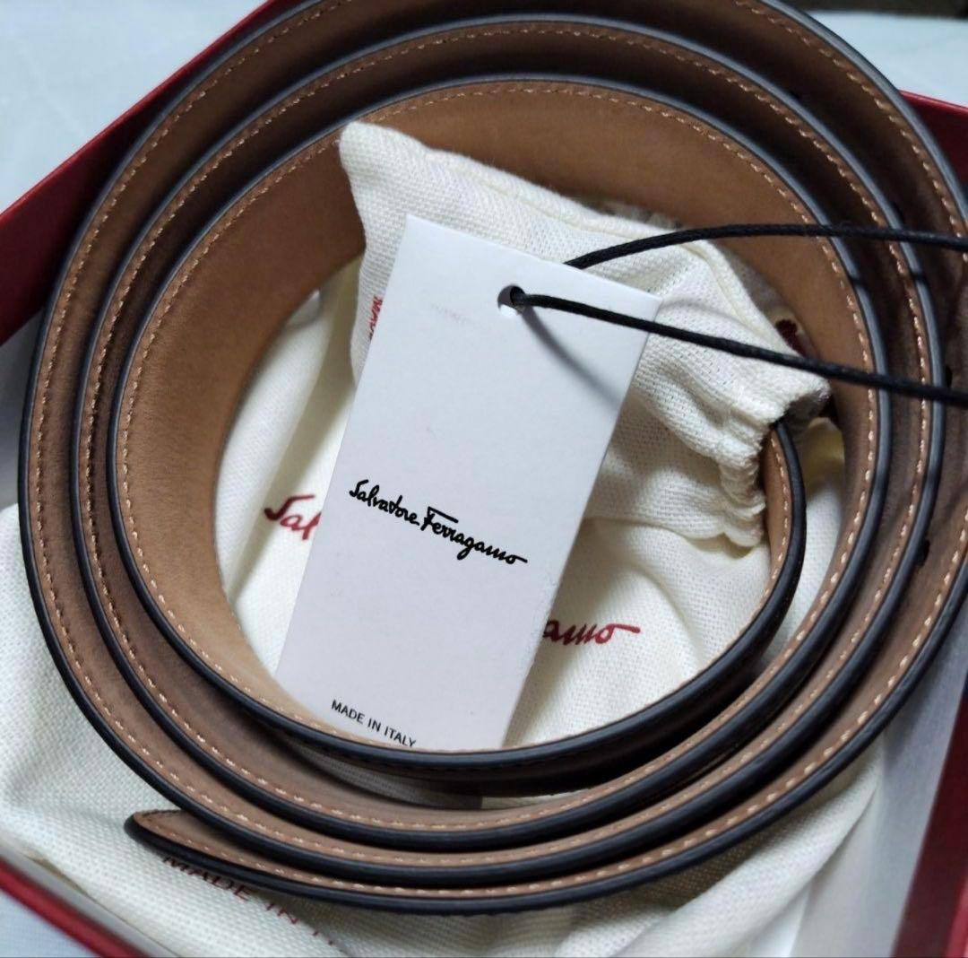 フェラガモ　メンズ　革ベルト　黒　Salvatore Ferragamo フェラガモ メンズ ベルト Salvatore Ferragamo リバーシブル レザー