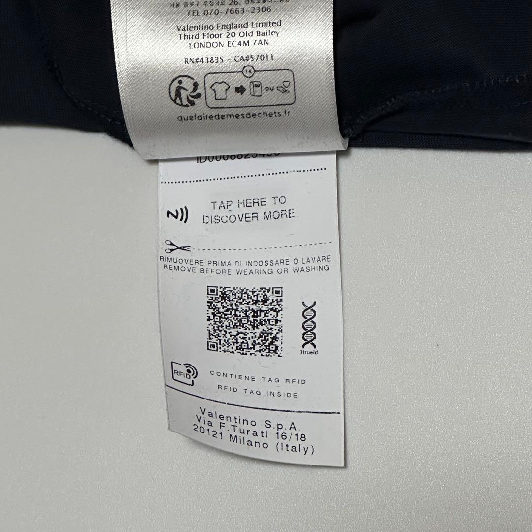 新品タグ付き☆ヴァレンティノ Vロゴ ロングスリーブ Tシャツ M 長袖