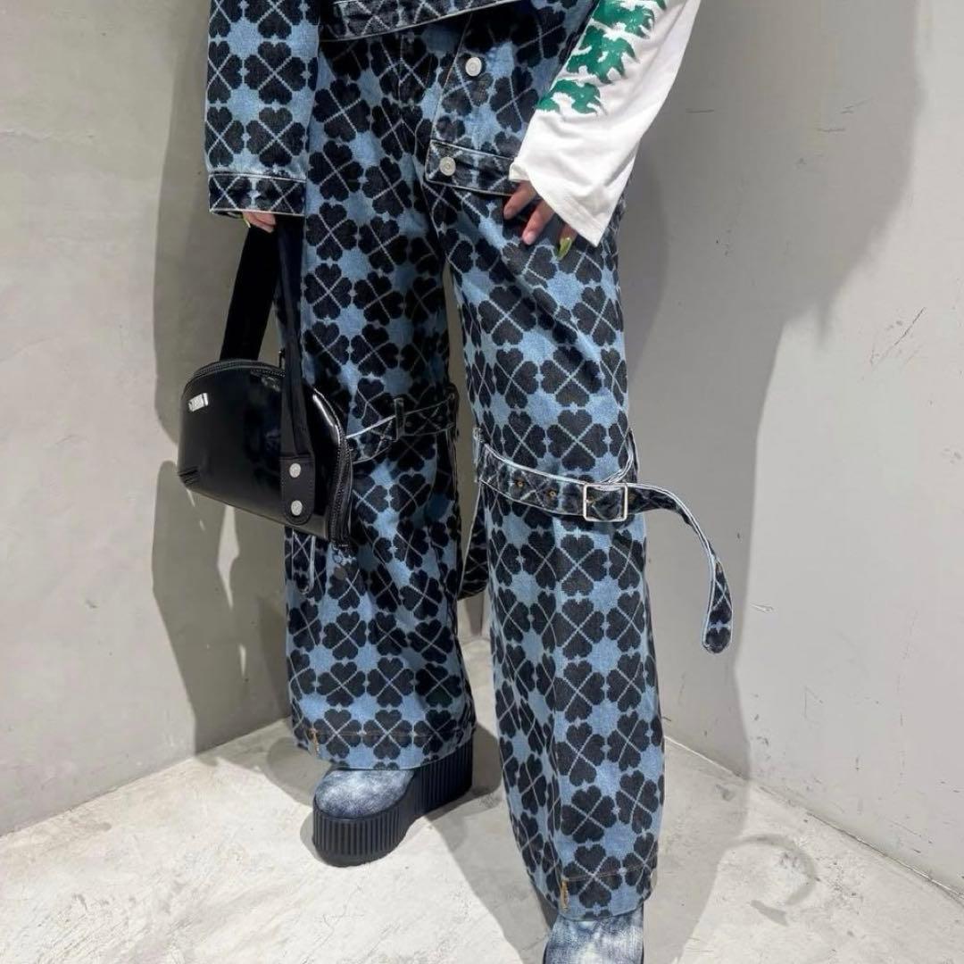 新品タグ付き】 PAMEO POSE クローバー柄 デニム パンツ Y2K M - メルカリ