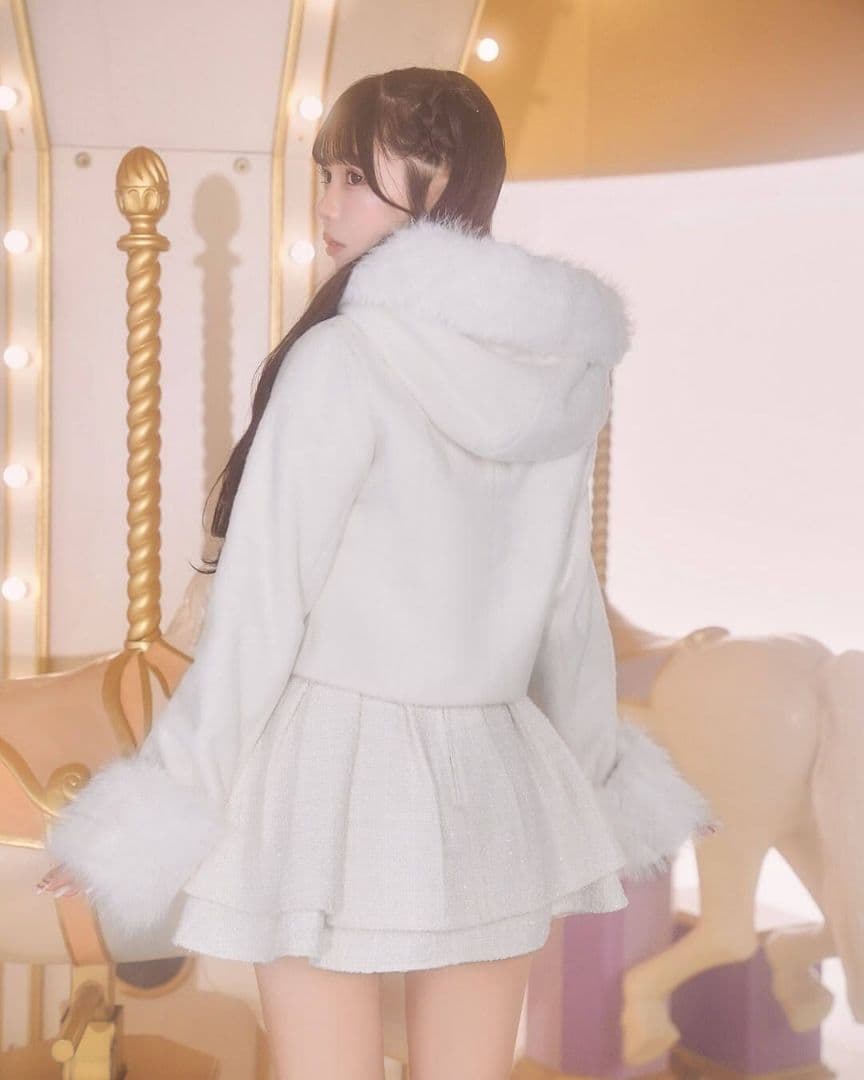 ミシェルマカロン ファーショートダッフルコート - メルカリ