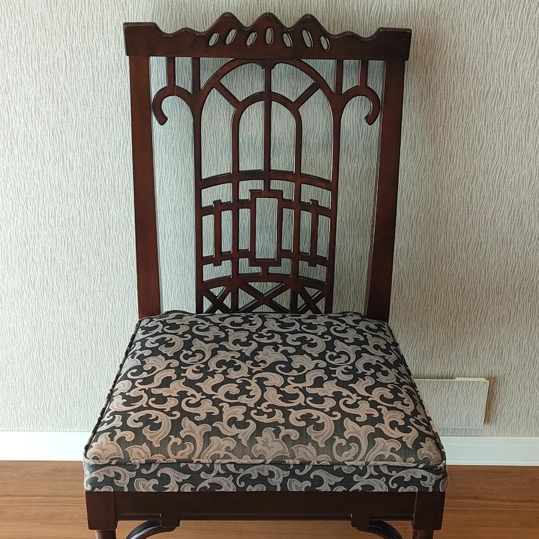 シノワズリ ヴィンテージチェア 透かし彫り リビングチェア②