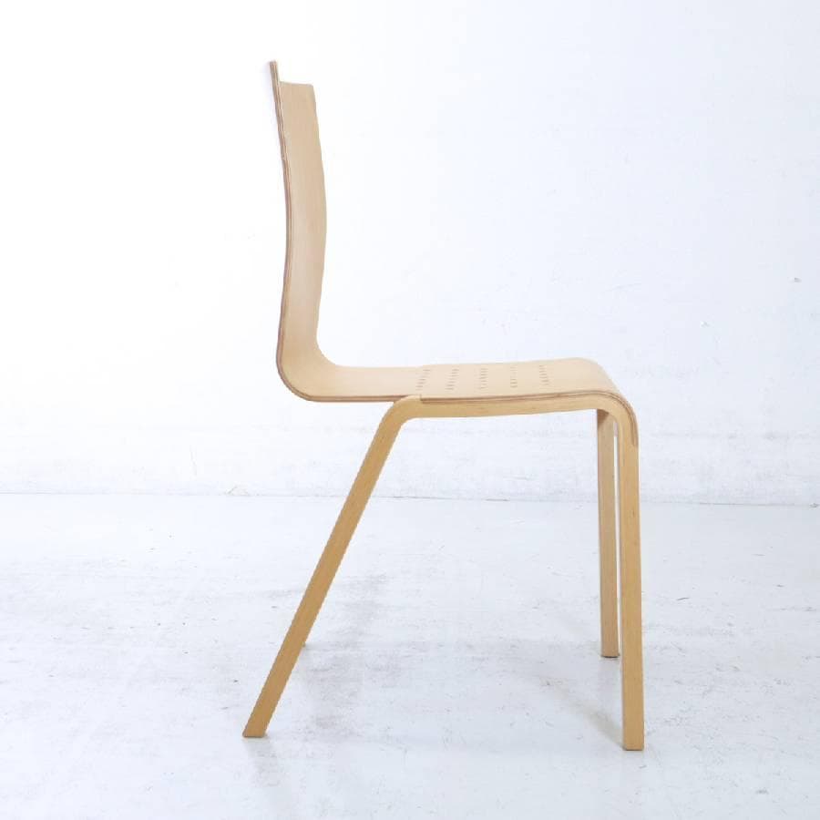 パピコ様3の1カンディハウス ラピス スタッキングチェア サールニオ