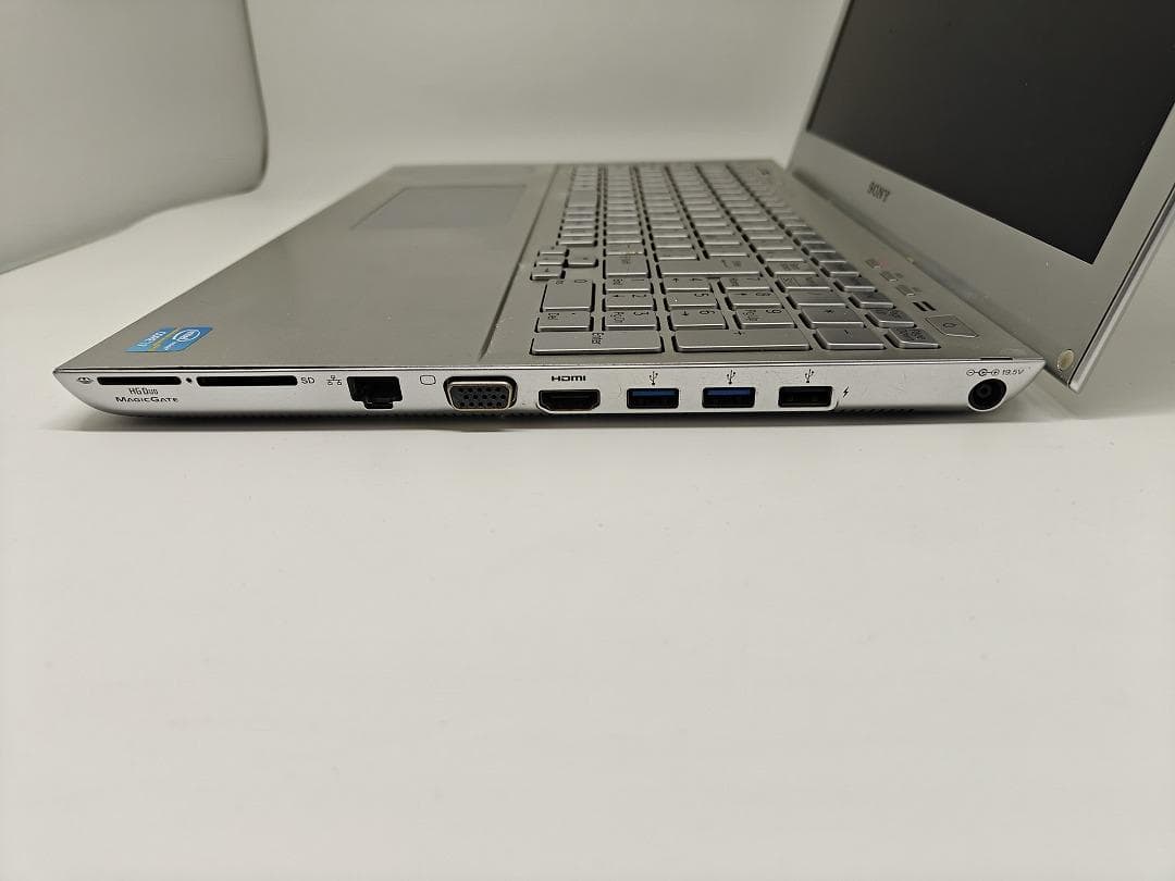 SONY】高性能 Core i7/SSD128GB ノートパソコン C11 - メルカリ