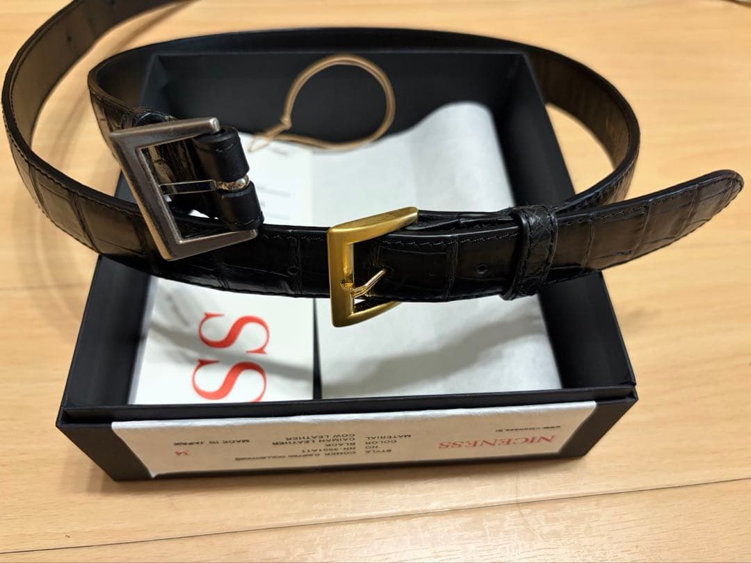 NICENESS ナイスネス Wバックルカイマンベルト COMER34 BLOG | MANHOLE