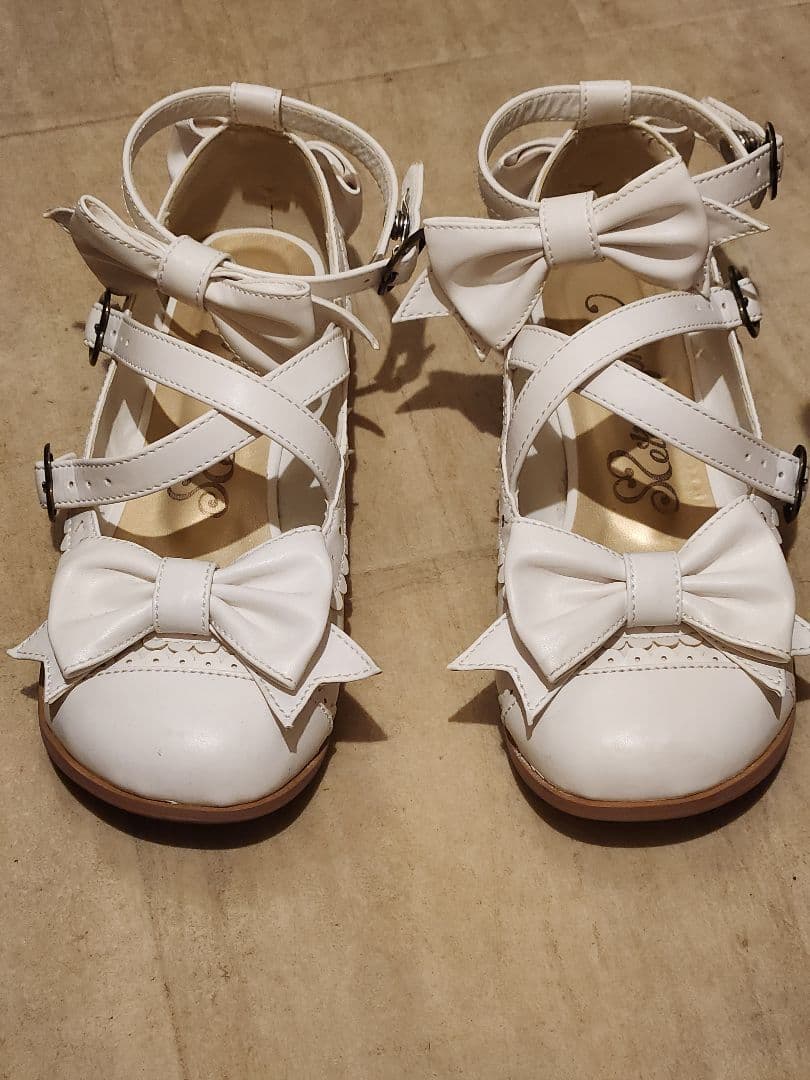 morphose トリプルリボンクロスストラップシューズ トリプルリボンクロスストラップシューズ - 靴 | メタモルフォーゼ