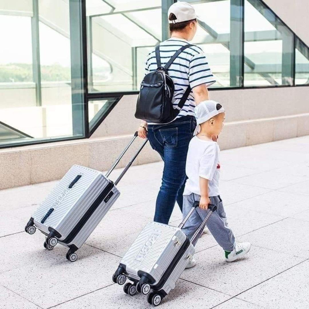 在庫限り！！】ペアキャリーケース 子供 乗れる スーツケース 親子