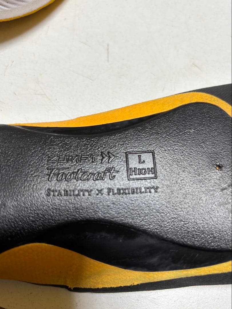 アシックス　メタライズ　25.5cm ザムストソール　バレーボール　西田有志