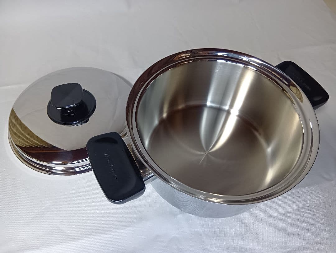 新品 未使用 展示見本品 ビタクラフト ウルトラカパー　両手ナベ　3.0L