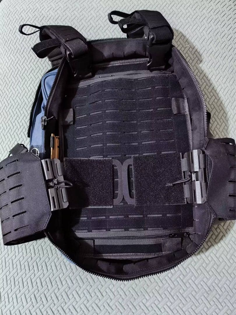 スクールバックプレキャリ サバゲー用タクティカルバッグ 変形スクール