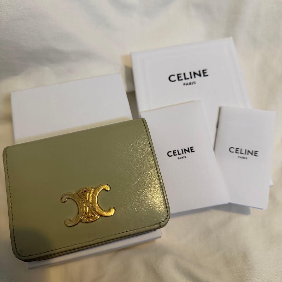 celine トリオンフ コンパクトウォレット / シャイニーカーフスキン CELINE（セリーヌ） コンパクトウォレット トリオンフ シャイニー