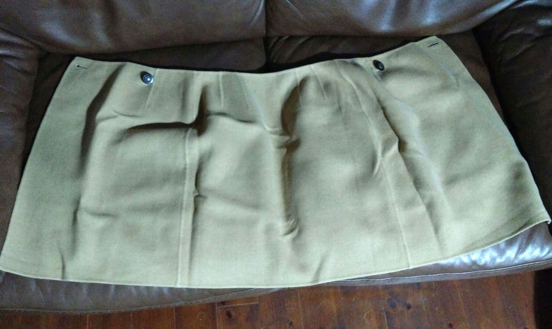 ゆ*き様 バーバリーラップスカート リバーシブル - メルカリ