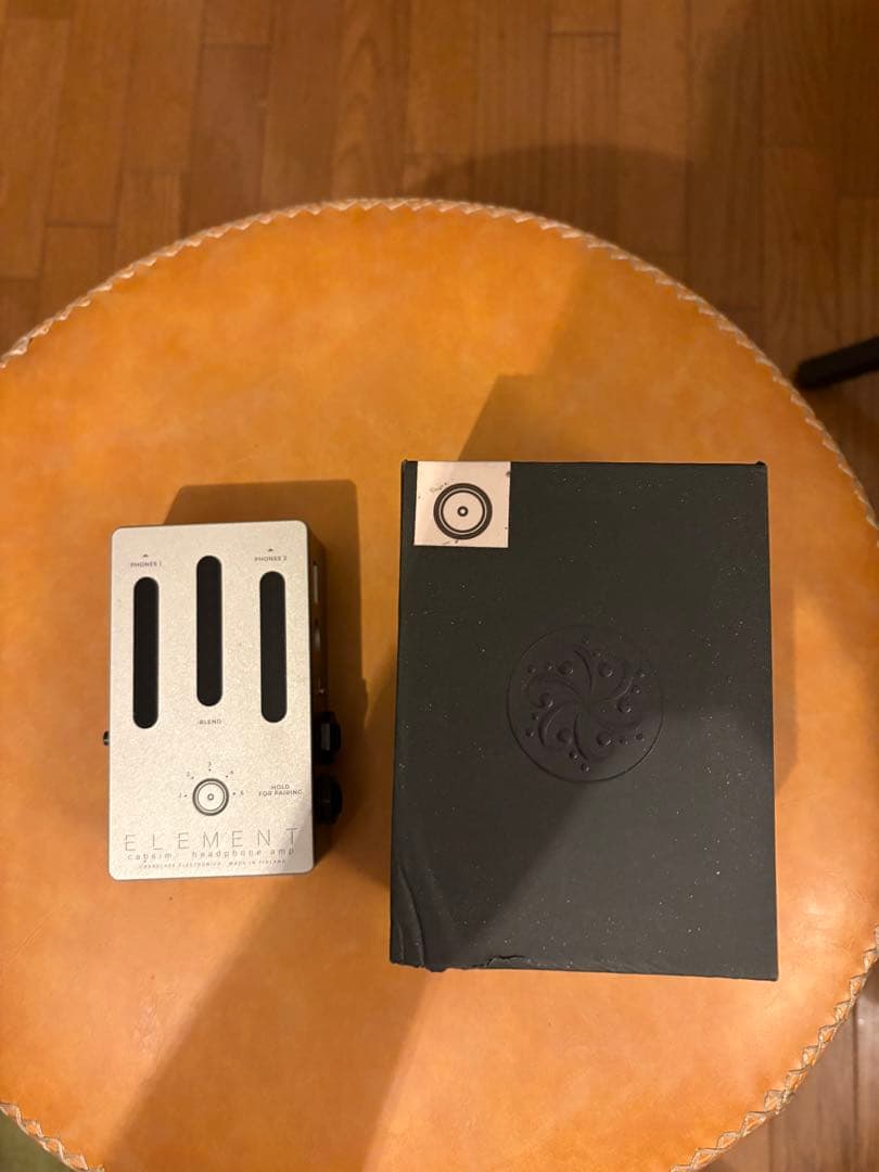 ベース Darkglass Electronics ELEMENT Darkglass Element Cabinet Simulation/ Headphone Amp | Sweetwater