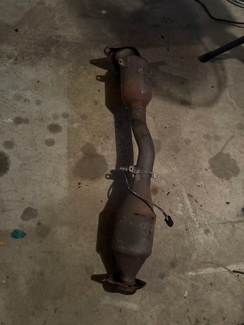 C11 ティーダ 触媒 Yahoo!オークション -「ティーダ」(触媒) (マフラー)の落札相場・落札価格