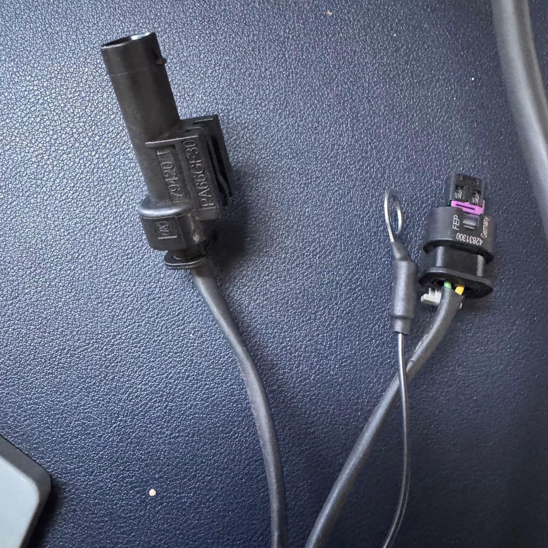 Cargraphic（カーグラフィック） ポルシェエキゾーストバルブ