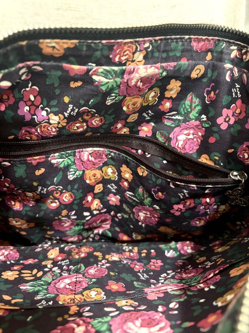本革 美品 ANNA SUI アナスイ がま口 花柄 スタッズ ショルダーバッグ