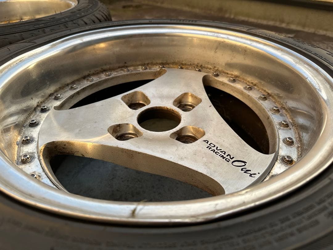 ADVAN oni 15インチ 7.5j+5 ケンダ 195/55r15 タイヤ