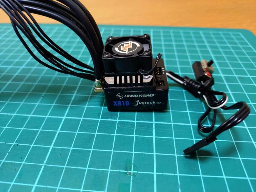★なみぞー★ヨコモ ブラシレスモーター 30.5T、ホビーウイング ESC