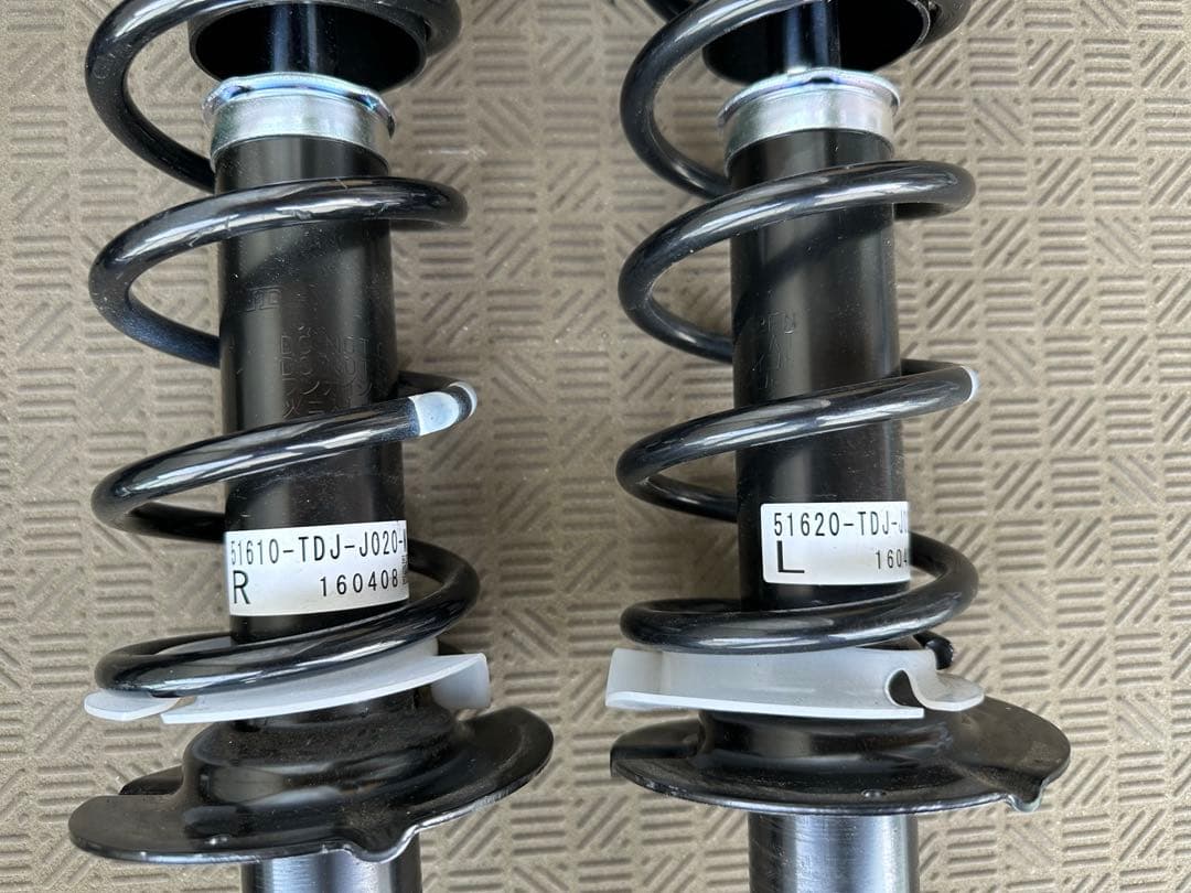 ホンダ S660 純正 サスペンションキット1台分 新車外し品 - メルカリ