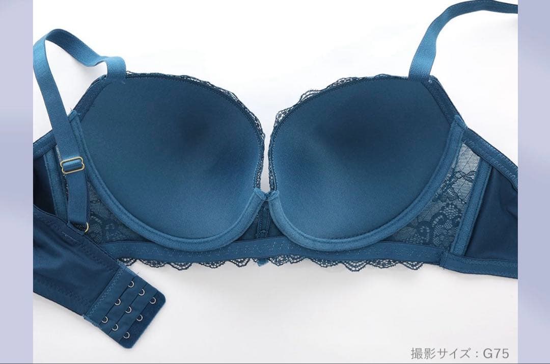 大人気❤️ワンカラーストリング❤️上下セット❤️全2色❤️ヒモパン❤️大きいサイズあり❤️