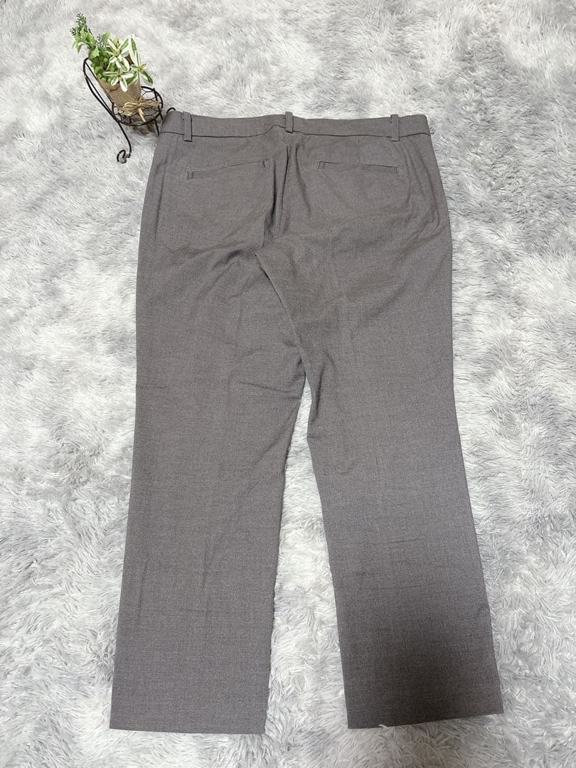 UNIQLO ユニクロ イージーケアストレッチクロップドパンツ 138623