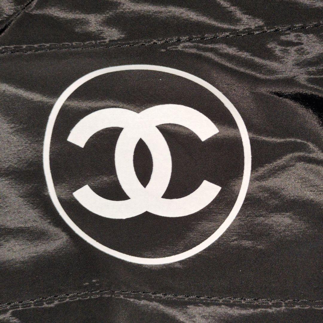 新品.シャネル CHANELノベルティ ポーチ ビッグサイズ.クラッチバッグ