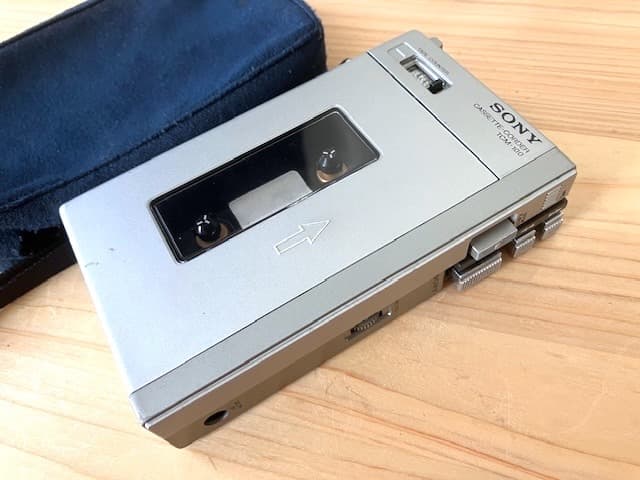 木木 整備済完全動作品 SONY TCM-100 プレスマン ストラップ