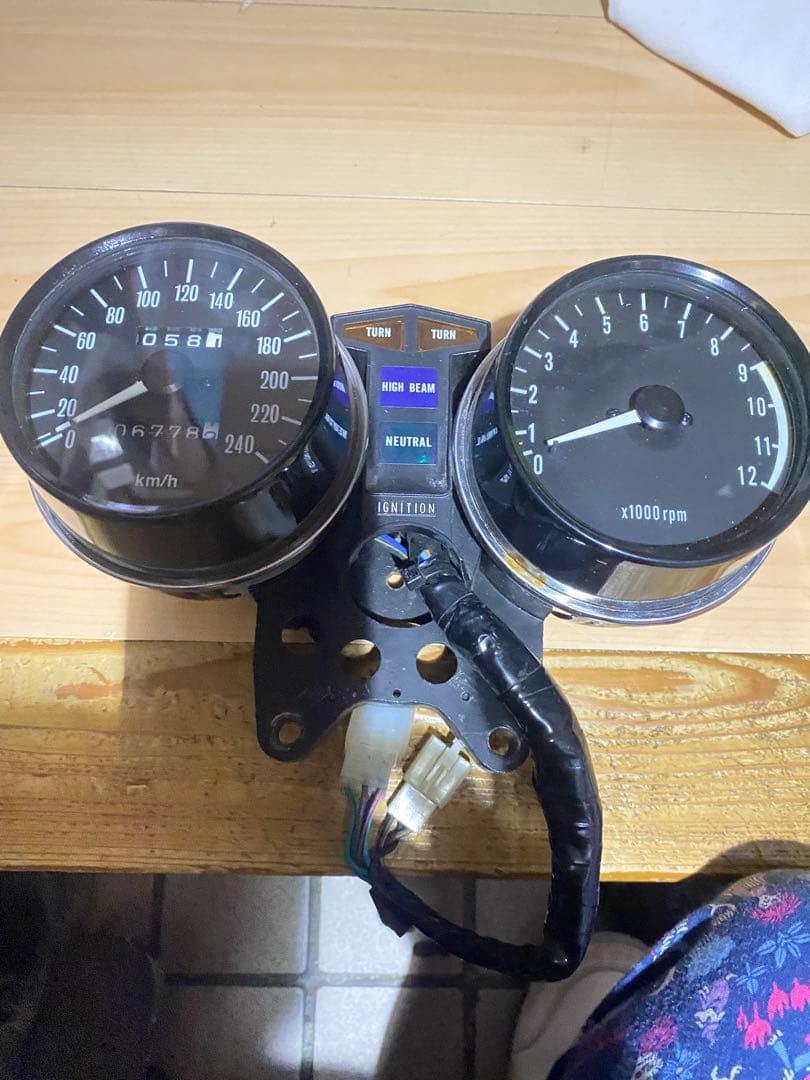 バイク メーター スピードメーター タコメーター バイク用 多機能 デジタルスピードメーター タコメーター LCDモニター