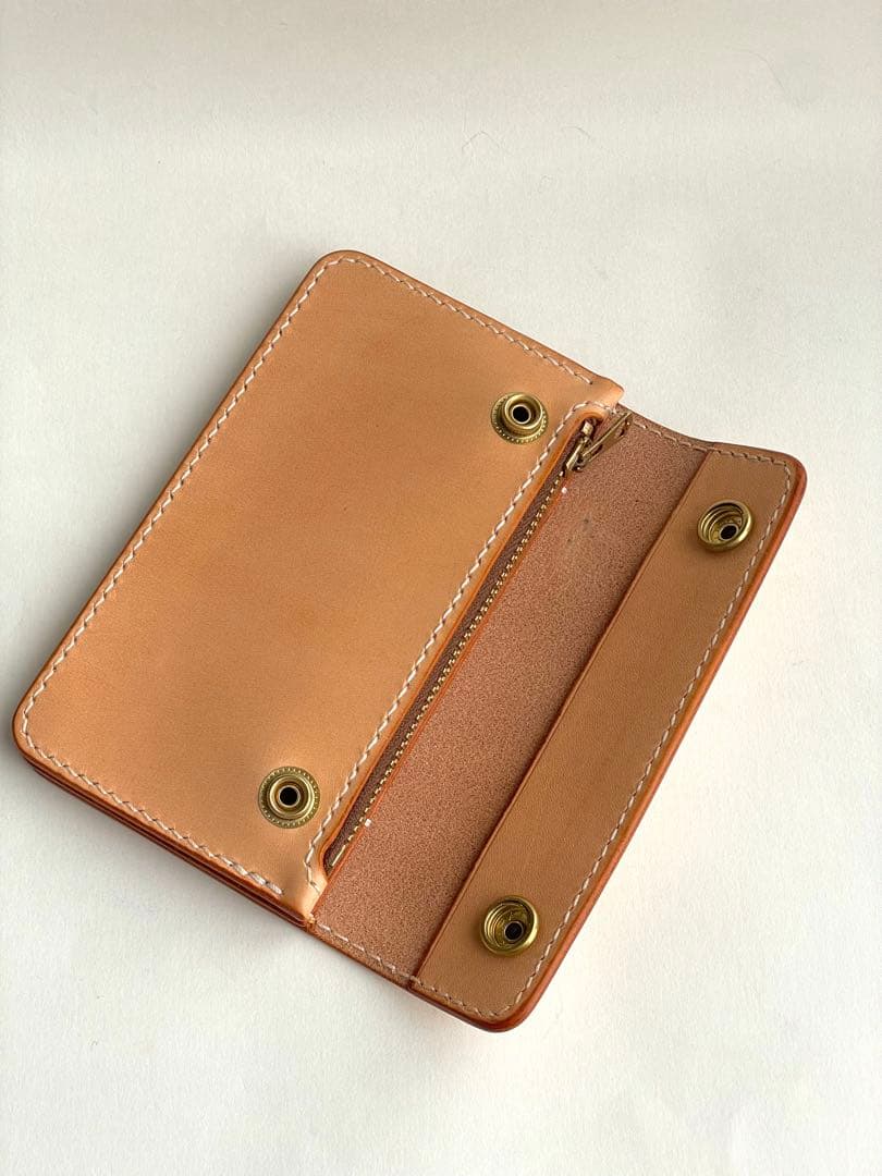 ミドルトラッカーウォレット｜三層タイプ｜本革（牛革）ヌメ革 ×手縫い