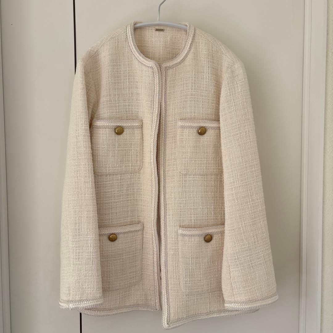 美品 ミラオーウェン ツイードノーカラージャケット 白 ホワイト 金