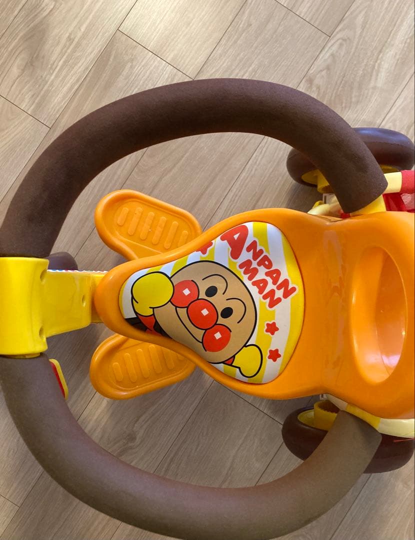 美品】おでかけ三輪車 わくわくアンパンマンごうピースII オレンジ
